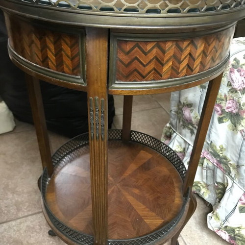Set of 2 Louis XVI style tables used, antiques