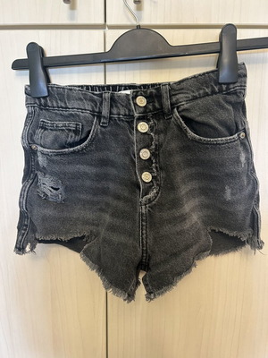 Zara denim shorts like new, size 164 cm, black