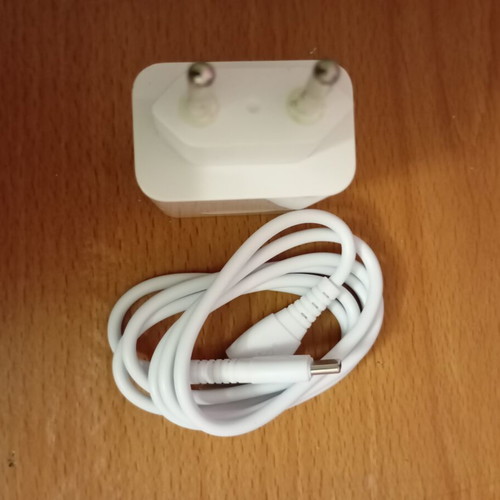 Huawei Super Fast Charger with Cable