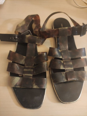 Сандали Zara употребявани, кафяви, номер 39