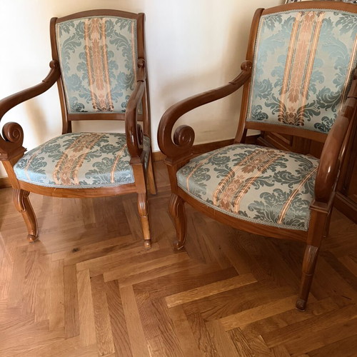 Classic armchairs pair, solid cherry wood, damask upholstery