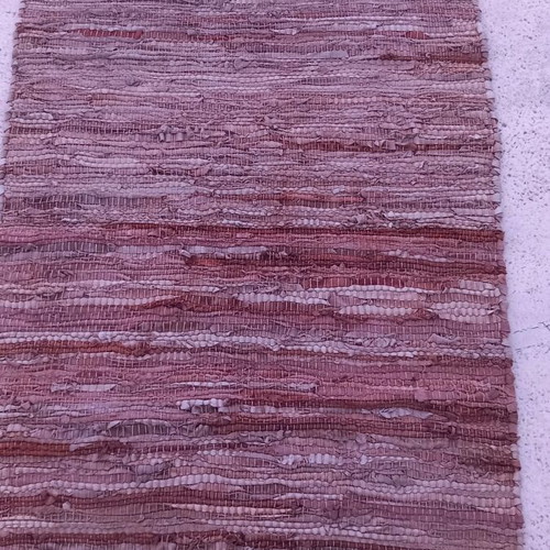Leather rug brown color like new 0.91×0.62