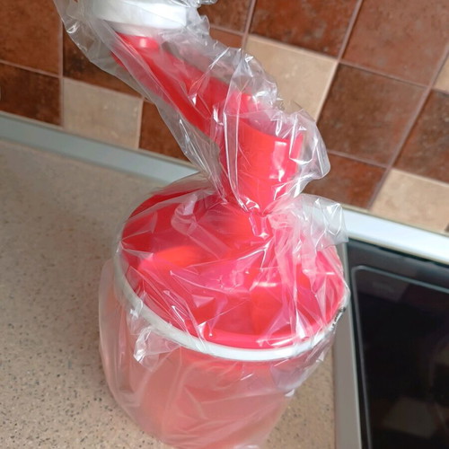 Speedy Chef by Tupperware new hand mixer