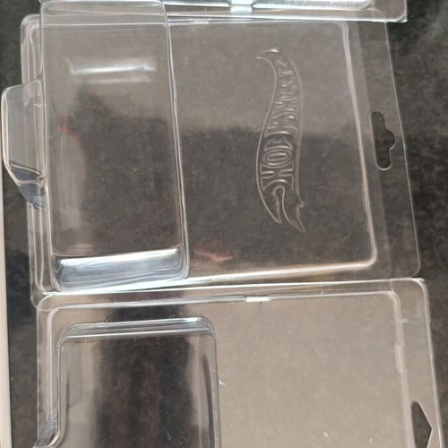 Hot Wheels storage box like new