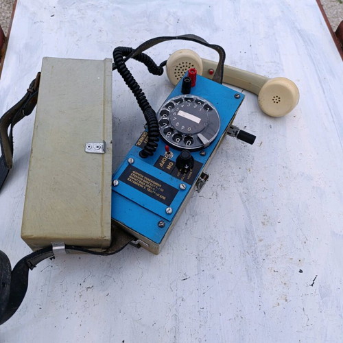 Antique technician telephone used in carrying case rare collectible tool
