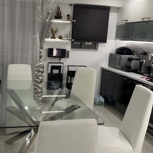Οροφοδιαμέρισμα lux 92 τ.μ. στον Πειραιά, 3 υπνοδωμάτια, parking