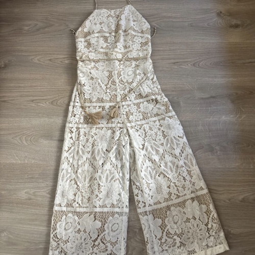Jumpsuit lace with lining, beige, size small, like new