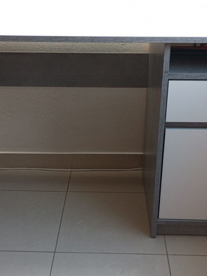 Jysk Billund Desk like new, concrete gray and white