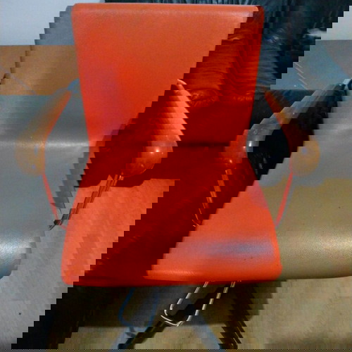 Καρέκλες κομμωτηρίου μεταχειρισμένες, σετ 2 τεμαχίων με δερματίνη