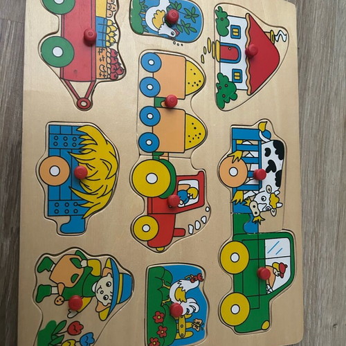 Baby learning puzzles used, 10 wooden cards