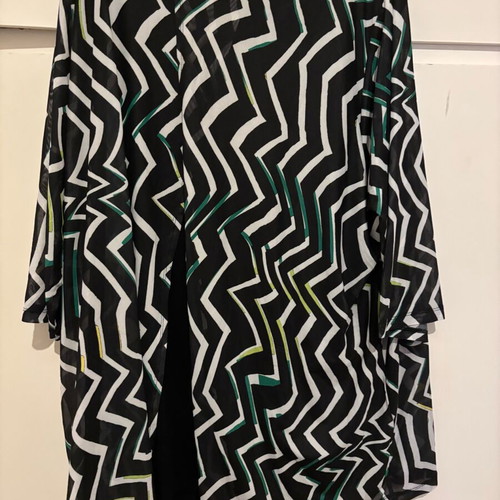 Ulla Popken blouse dress like new with unique back and opening