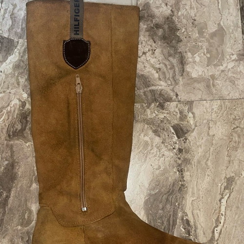 Tommy Hilfiger suede boots used, yellow, size 39
