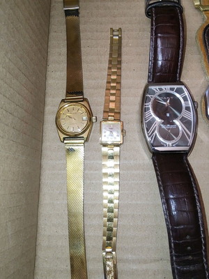 Branded watches like new, collectible set of 14 pieces
