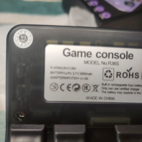 R36s Console New With 128GB TF Card and 25,752 Games