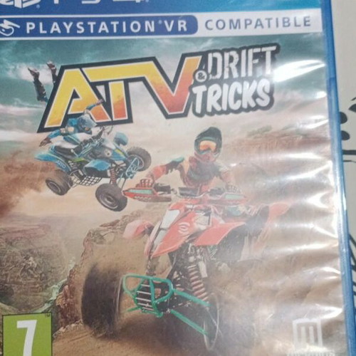 Atv PS4 used, fun game for 2 players