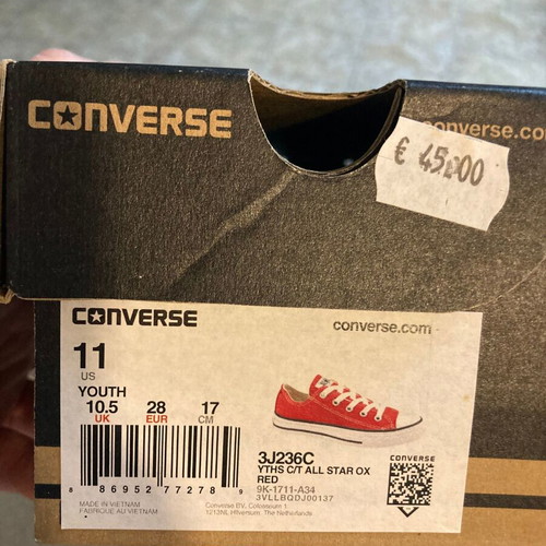 Converse All Star kids shoes like new, size 28, red