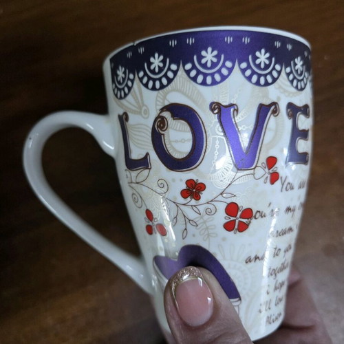 Love mug like new