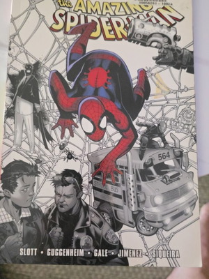 The Amazing Spider-Man Kraven's First Hunt Hardcover graphic novel used
