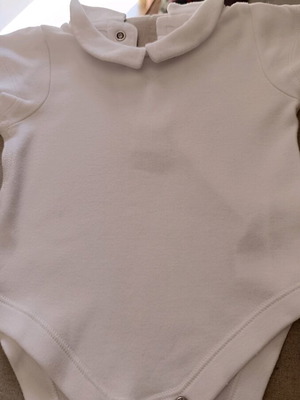 Marks and Spenser baby bodysuit like new 0-3 months