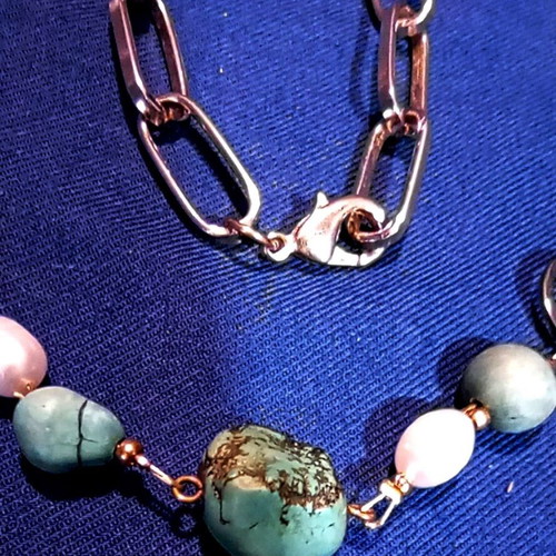 Necklace with natural turquoise and freshwater pearls, gold-plated stainless steel, 52 cm