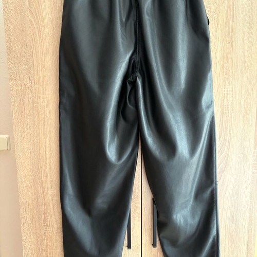 Katy Perry faux leather pants black, like new, size 36-38
