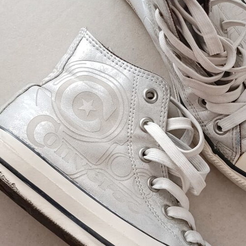 Converse Real Leather Chuck Taylor All Star Metallic Silver Boots