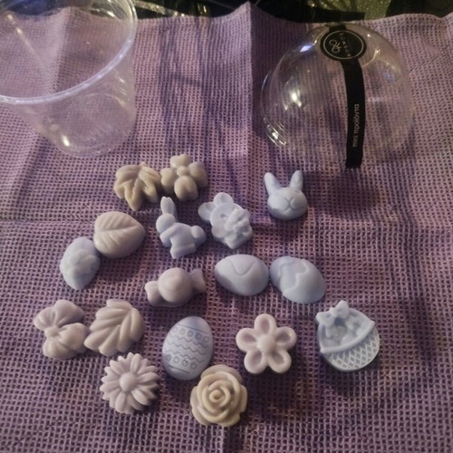 Wax melts box with 2 scents 20 pieces new