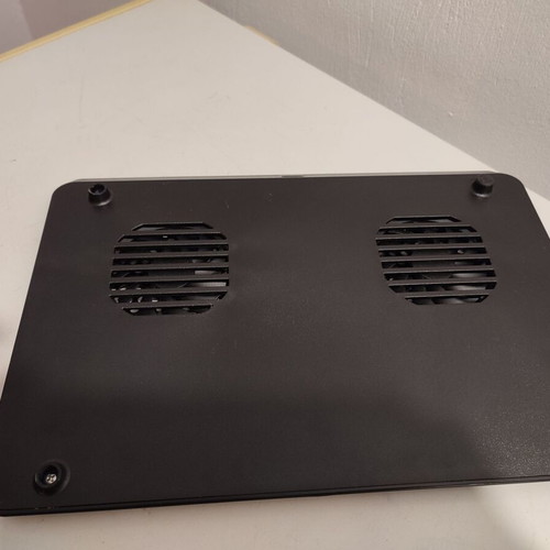 Laptop stand used for 15-inch laptop