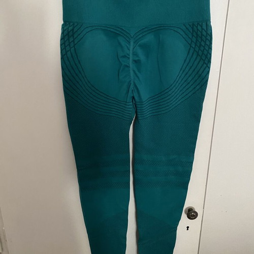 Turquoise leggings, new