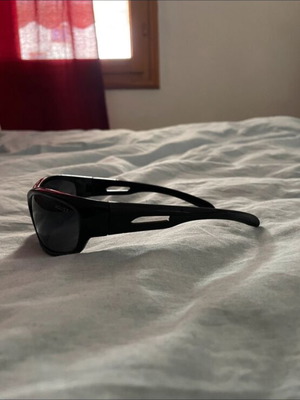 Sunglasses new, black