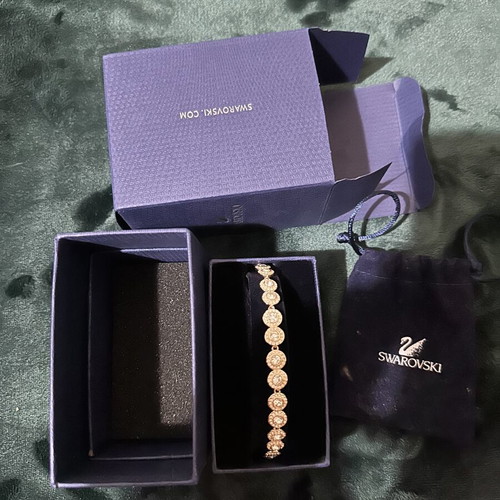 Swarovski bracelet new full set with box and receipt