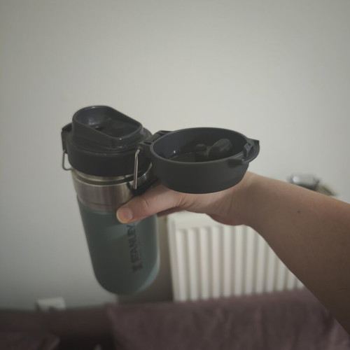 Stanley Thermos 473 ml like new, gray-green