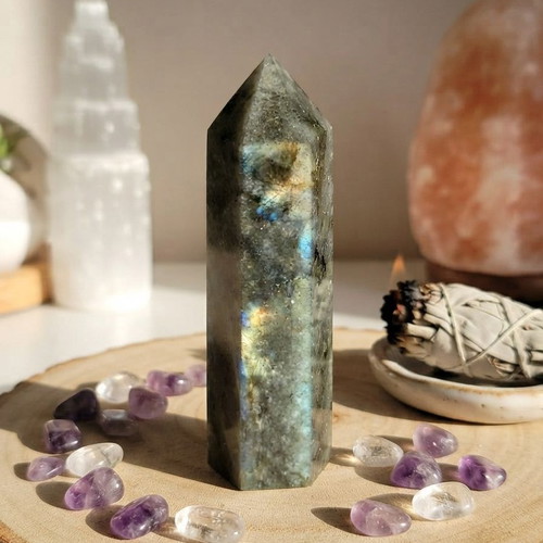 Natural Labradorite Crystal Obelisk 8cm 71gr like new