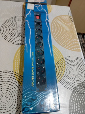 Central power strip 8 sockets Schuko with grounding pin and 2m cable new