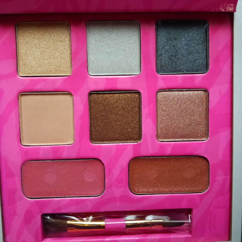 London Gorgeous Neutral Shades Makeup eyeshadow palette new