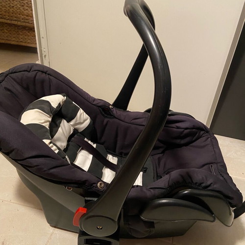 Baby egg car seat like new