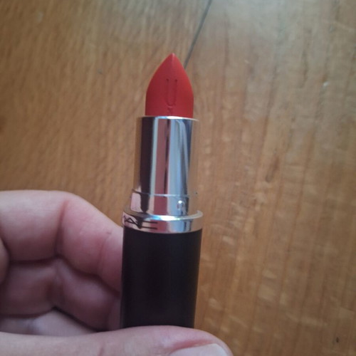 Macximal Matte Lipstick 607 Lady Danger new