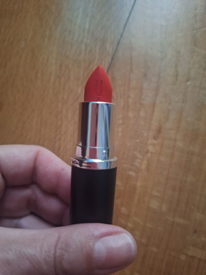 Macximal Matte Lipstick 607 Lady Danger new