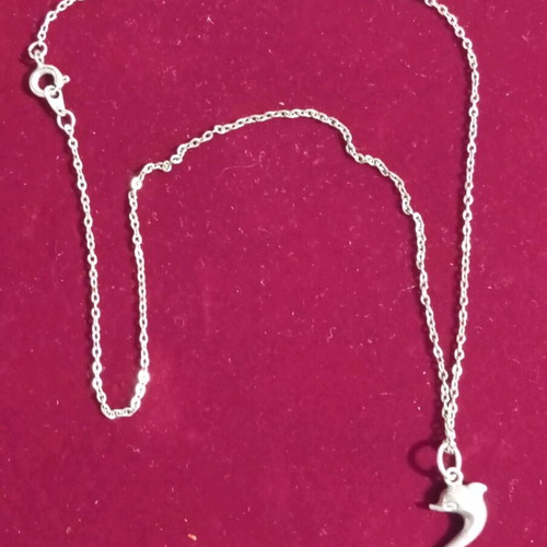 Silver 925 necklace with dolphin pendant, like new