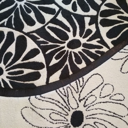 Christina Rossi Newplan rug like new, black and white, 1.60x2.30 m