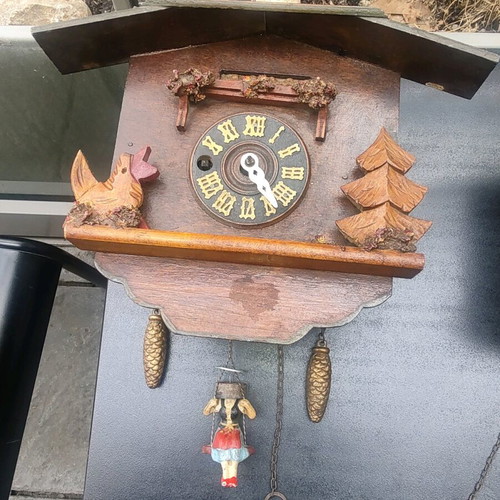 Cuckoo wall clocks used, set of 4 antique 1930-1950