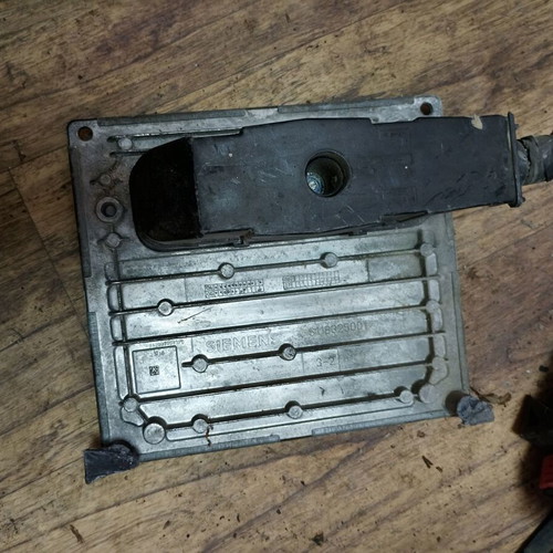 ECU computer used for Mazda 2, Ford Fiesta 1.4, Fusion S120977013F