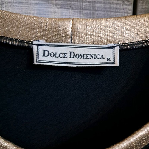 Dolce Domenica blouse with 3/4 sleeve and gold details like new