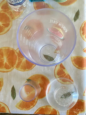Cocktail shaker like new