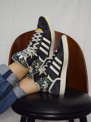 Adidas athletic shoes used, multicolor, size 39