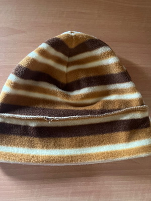 Women's hat like new, size S