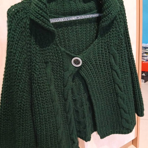 Women's cardigan used green
