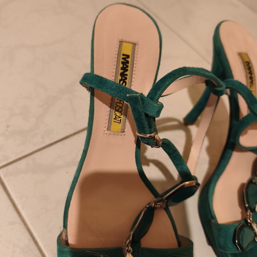 Manas Lea Foscati suede sandals like new, green, heel 10cm