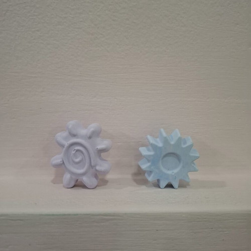 Set of ceramic flower fridge magnets