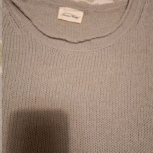 American Vintage gray pullover like new, very warm